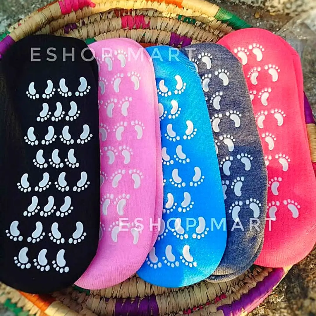 Multi color reusable silicone gel socks retail display Eshop Mart