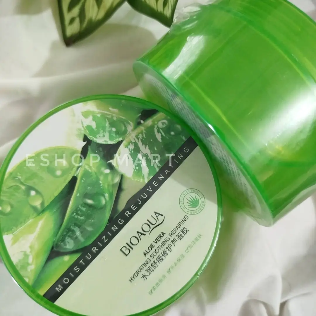 Bioaqua Aloe Vera Hydrating Soothing Repairing Gel tub