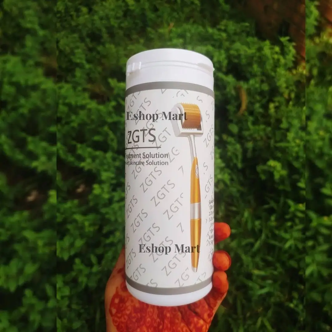 ZGTS Gold Derma Roller inside hygienic plastic tube containe